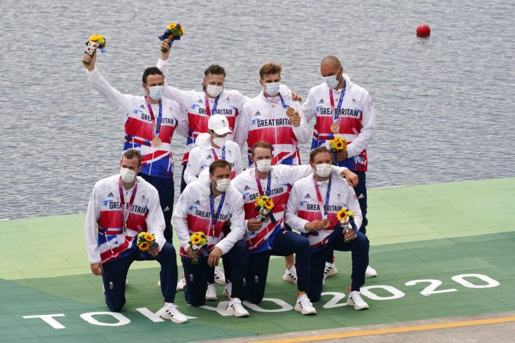 British and American rowing boats flop in Tokyo
